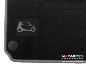 smart fortwo Floor Mats - 453 model - Carpet w/ Silver Binding 